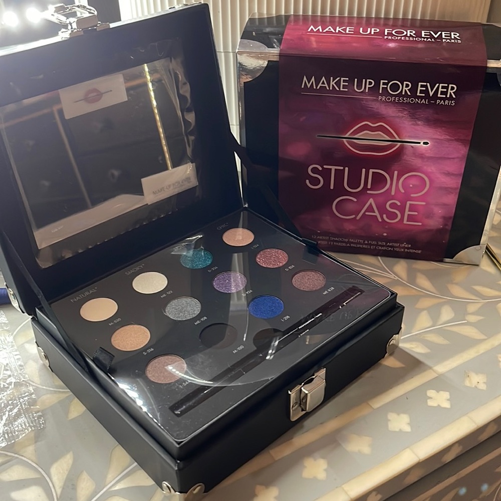 Makeup Forever Studio Case Eyeshadow Palette HTF Discontinued